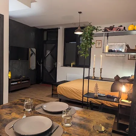 L'atelier De L'arc Apartment *